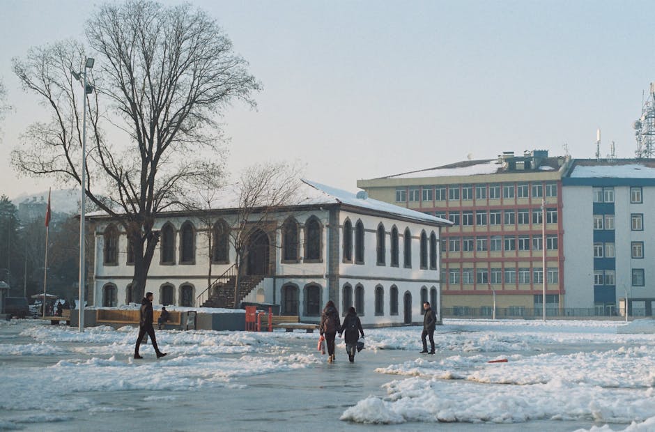 Celik8217ten-Borclu-Ogrencileri-Ifsa-Eden-Kantinciye-Sert-Tepki-8220Borclari-Ben-Oderim8221-featured